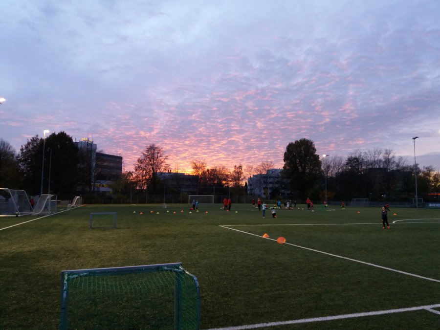 Mooie lucht bij de training op 12 november 2018